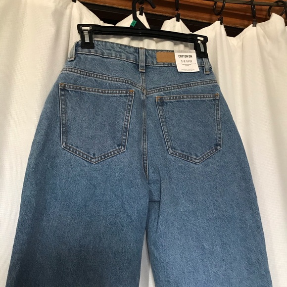 Cotton On Asymmetric Jeans - Picture 7 of 9